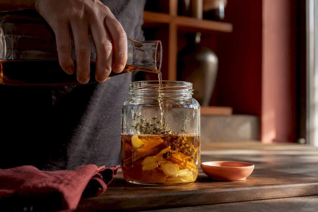 Fabrication artisanale d’un rhum au miel